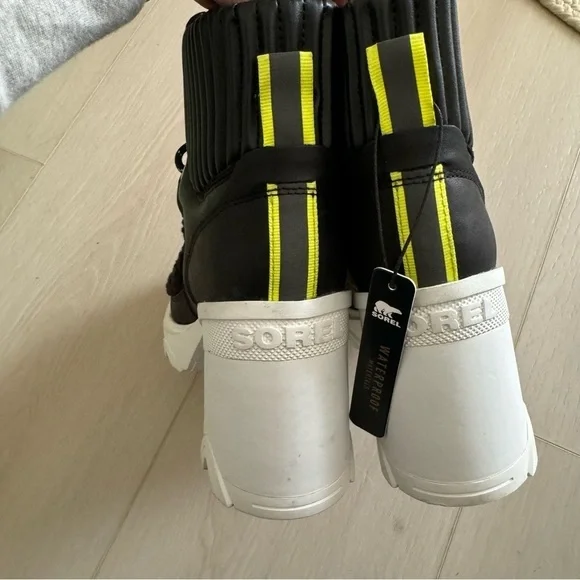 NEW Sorel BREX Heel Lace Cozy Bootie - Picture 12 of 13